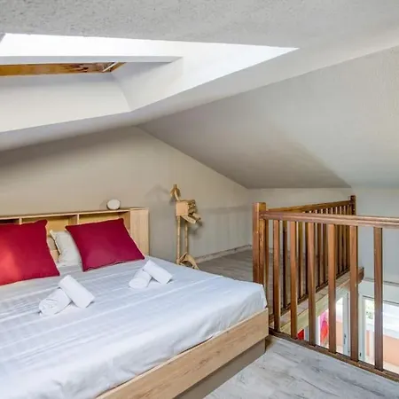 Et Yourhosthelper 2 Etoiles Apartmán Cannes