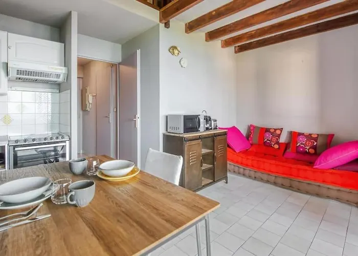 Et 2 Etoiles アパート *